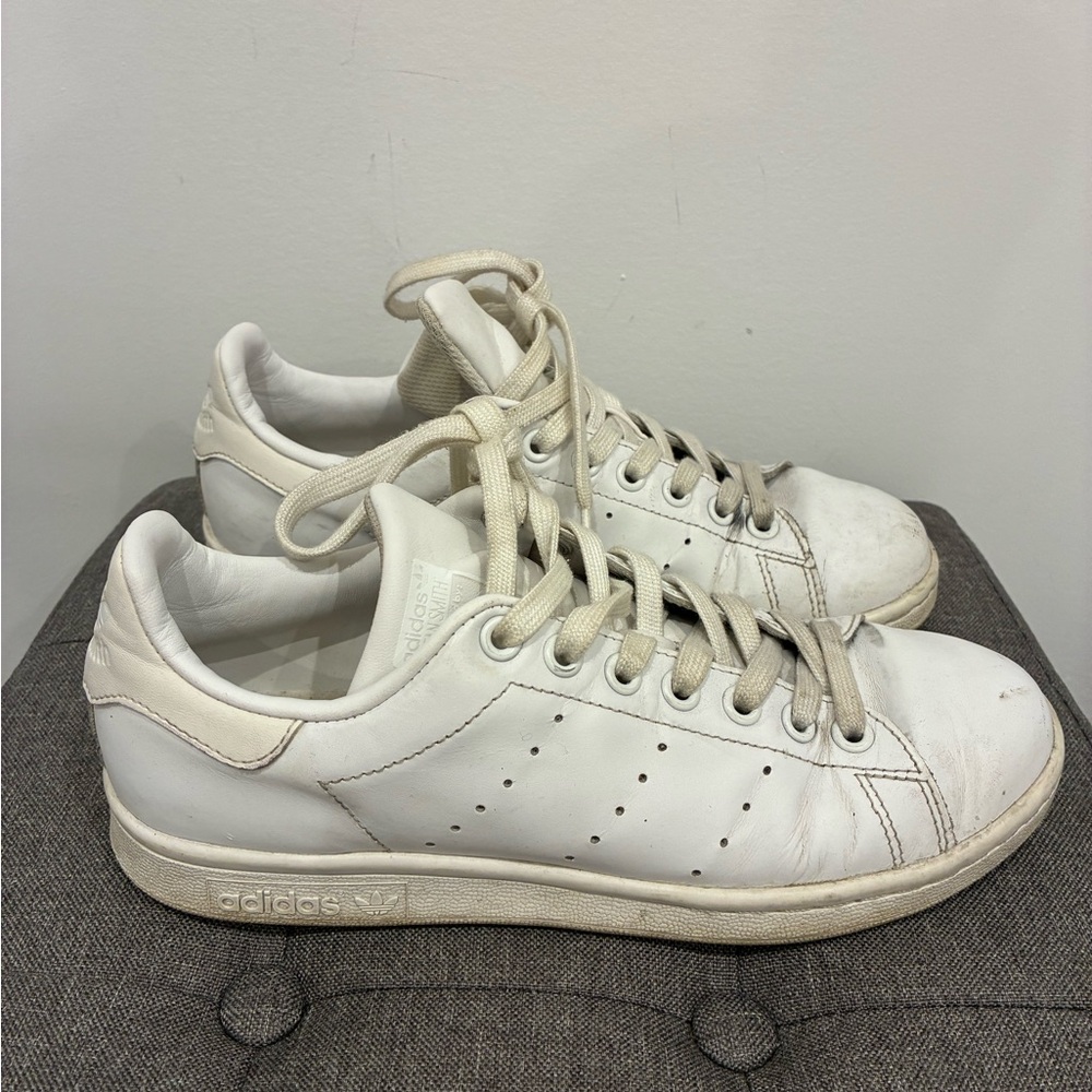 Adidas Stan Smith Classic White Lace-Up Shoes